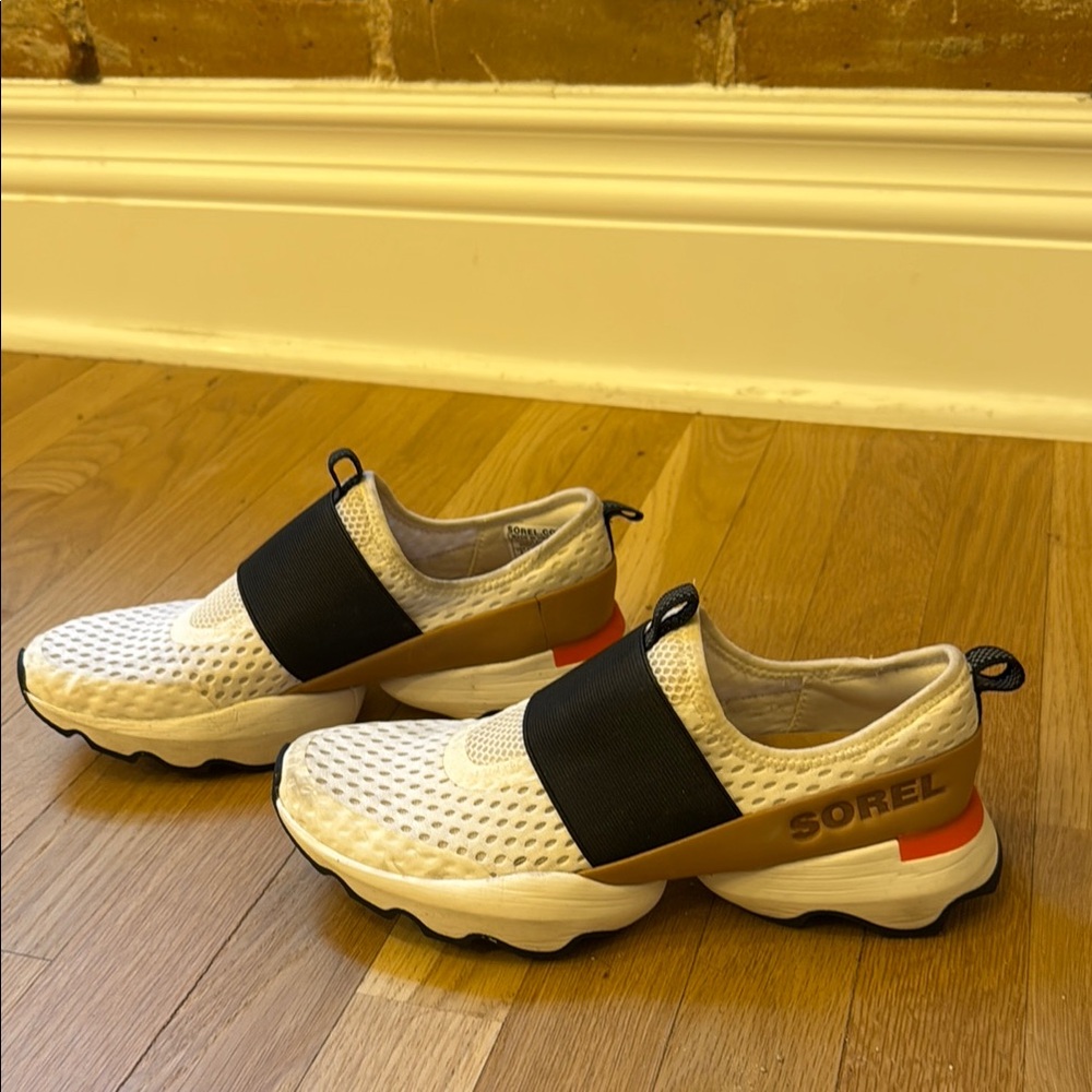 Sorel White and Black Slip-On Sneakers with Sporty Sole